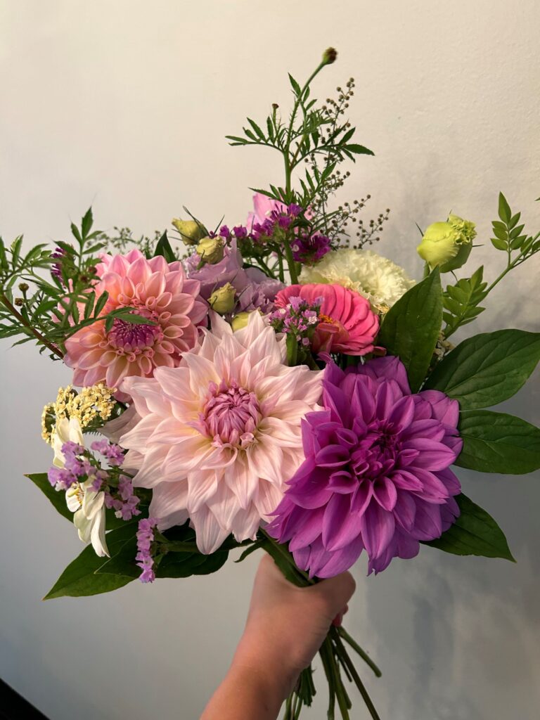 Sweet Annie Blooms - Fresh Cut Flowers